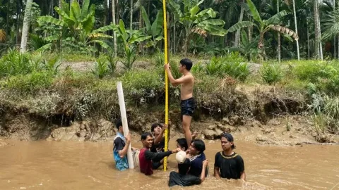 Inovasi Pemasangan Piezometer dan Peilschaal Dalam Pengelolaan Lahan Gambut Berkelanjutan