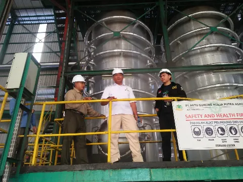 Mimpi Pabrik Sawit Petani Tinggal Kenangan