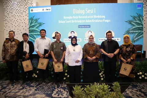 Kemenko Pangan dan WWF-Indonesia Dorong Transformasi Sawit untuk Kemandirian Pangan