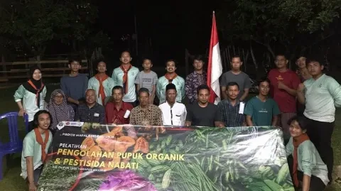 Pelatihan Pengolahan Pupuk Organik Berupa Jadam