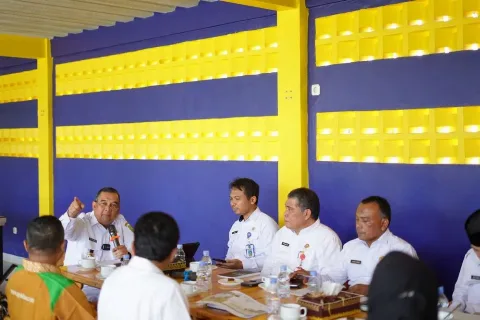 Gubernur Riau Bahas Ketahanan Bersama Sejumlah Dekan Pertanian