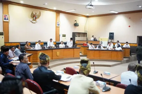 Mangkir Rapat, Gubri Geram Dengan Anak Usaha First Resources