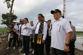 Cabut Izin Distributor dan Kios Pengecer Pupuk Subsidi Jika Mengendapkan Stok
