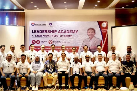 Kolaborasi dengan PT Sawit Nabati Agro (IOI Group), PT Daya Guna Lestari Sukses Gelar Program Leadership Academy
