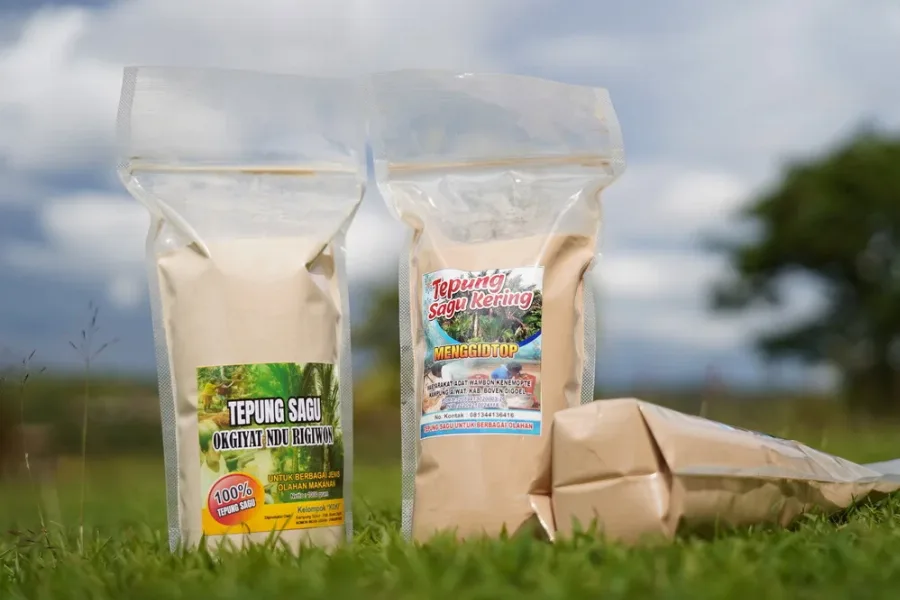 TSE Group  Bantu Perekonomian Masyarakat Melalui Produksi Tepung Sagu