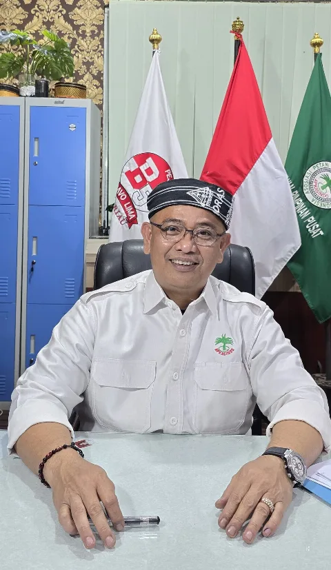 Presiden Jokowi Pimpin Ratas Sawit, APKASINDO: Ini Kehormatan Bagi Petani, Kendala PSR Diselesaikan dan Beasiswa  Ditambah