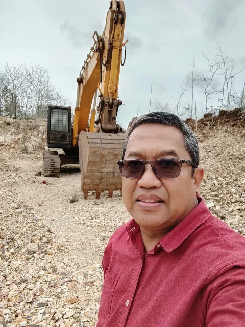 Si Mirip Hara Makro: Mengontrol Sifat Kimia dan Biologi Tanah