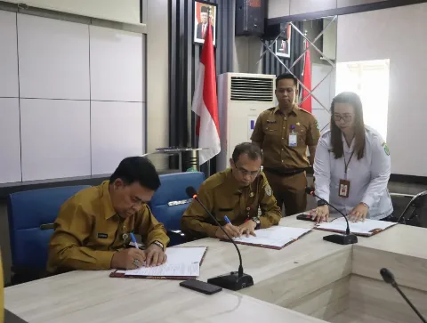 Disbun Gelar Sertijab Dalam Suasana Kekeluargaan