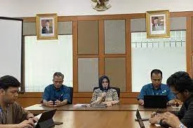 Membangun Basis Data KUMKM Terstandardisasi dan Terintegrasi