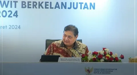 Kabar Gembira, Menko Airlangga Naikkan Dana PSR dan Pangkas Persyaratan