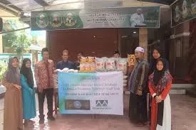 Berkah Ramadan, Musim Mas Distribusikan Ribuan Paket Sembako ke Ponpes di Jakarta dan Jawa Timur
