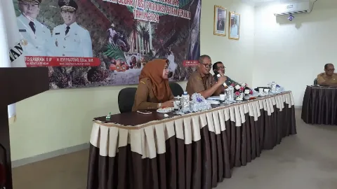 Prov. Kalteng Menggelar Rapat Penetapan Harga TBS Periode II Bulan April 2024