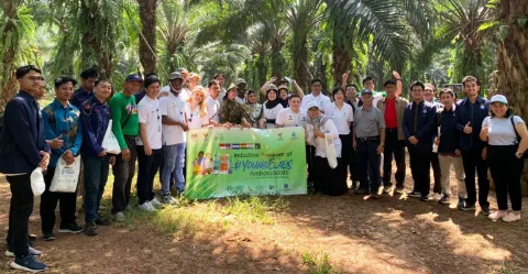 Duta Sawit Enam Negara Kunjungi Kebun Pendidikan dan Penelitian Kelapa Sawit Jonggol
