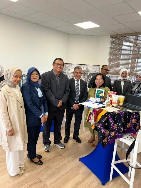 Produk Hilir Petani Sawit Diminati Pengusaha Belanda