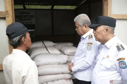 Stock Pupuk Bersubsidi di Kalbar Dipastikan Aman