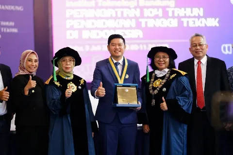 Astra Agro Raih Penghargaan Ganesa Widya Jasa Utama