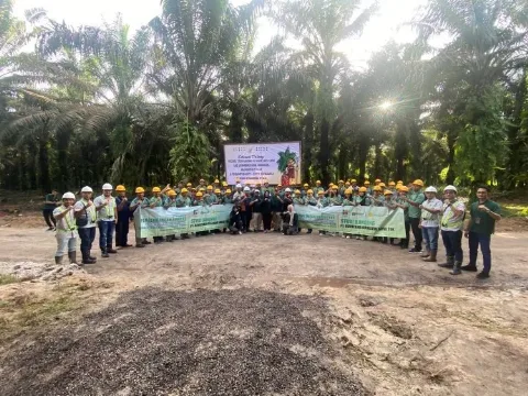 AKPY Dampingi Petani Sawit Kabupaten Lamandau dan Sukamara Studi Banding ke Kebun Perusahaan