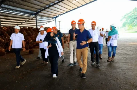 PTPN IV PalmCo Menjalin Kerjasama Dengan FGV Bulkers Untuk Pemanfaatan EBT Wujudkan Net Zero Carbon
