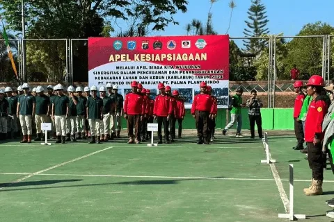 PT Borneo Indah Marjaya dan PT Palma Plantasindo Memberdayakan  Masyarakat Mencegah Karlabun