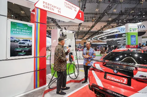 PT Pertamina Patra Niaga Memperkenalkan Berbagai Inisiatif dan Produk Energi Bersih di GIIAS 2024