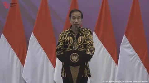 Presiden Joko Widodo Mendorong Hilirisasi dari Komoditas Kelapa Menjadi Bioavtur