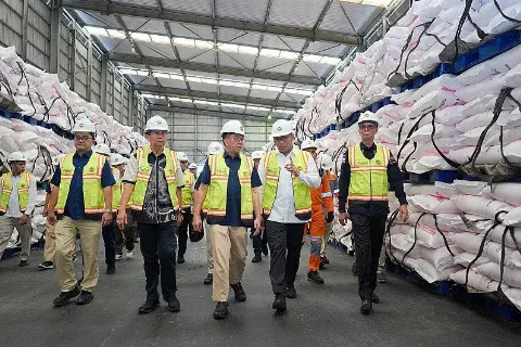 Wamentan Apresiasi Ketersediaan Pupuk Bersubsidi Bagi Petani