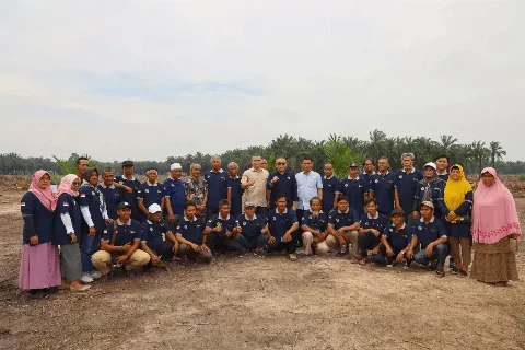 PalmCo Mentargetkan 60.000 Ha Peremajaan Sawit Rakyat Hingga Tahun 2026