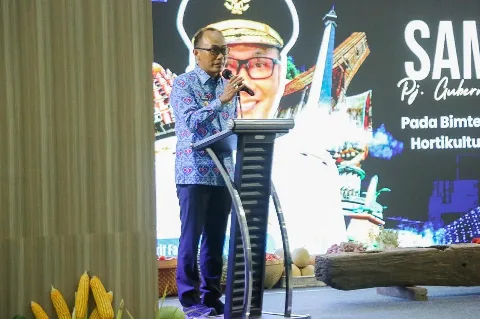 Pj. Gubernur Sulawesi Selatan Mengapresiasi Kinerja Menteri Pertanian