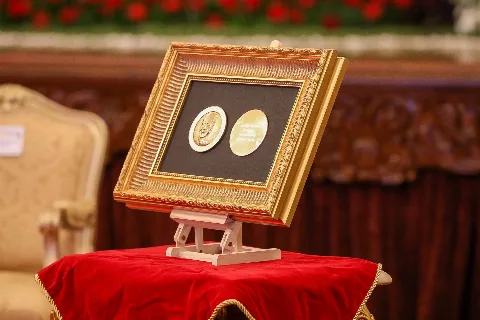 Presiden Republik Indonesia, Joko Widodo, Menerima Penghargaan Tertinggi Agricola Medal
