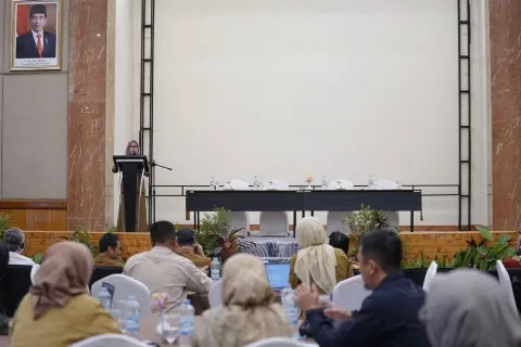 Mengimplementasikan Program REDD+ di Provinsi Riau