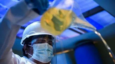 Manfaatkan Minyak Jelantah Sebagai Bahan Bakar Alternatif  Pesawat Terbang