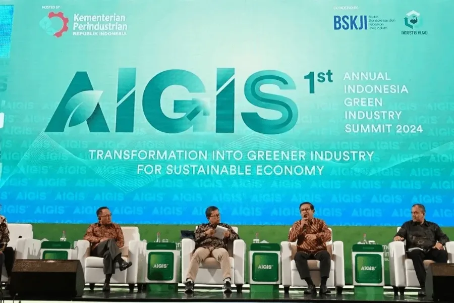 Komitmen Petrokimia Gresik Dalam Penerapan Prinsip-Prinsip Industri Hijau