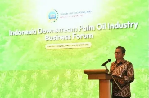 Kemlu Gunakan Diplomasi Kelapa Sawit Ke Pasar Internasional