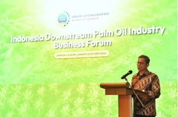 Kemlu Gunakan Diplomasi Kelapa Sawit Ke Pasar Internasional