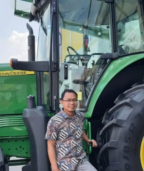 JOHN DEERE KEEP CLEAN®, SOLUSI UNTUK ENGINE DIESEL ANDA!