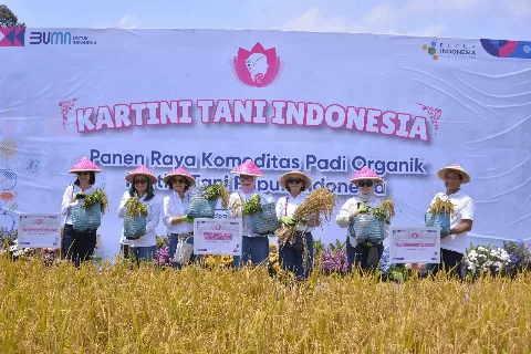 PT Pupuk Indonesia Berdayakan Wanita Dalam Mengelola Pertanian