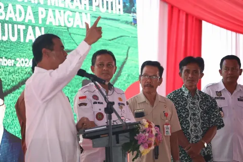 Menteri Pertanian Ajak Seluruh Kepala Desa untuk Menyukseskan Swasembada Pangan