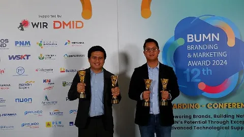 Pupuk Indonesia Raih Platimum Trophy di Ajang BUMN Branding &amp; Marketing Award 2021