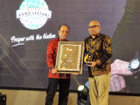 Kurangi Pestisida Dalam Pengendalian Hama TBS , Tempo dan IDN Beri Apresiasi Astra Agro