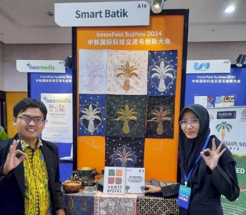 Smart Batik Memperkenalkan Produk Batik Ramah Lingkungan di China