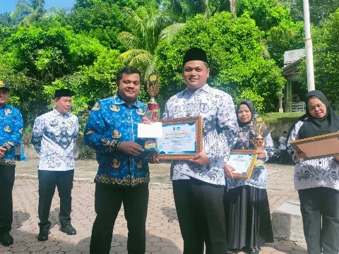 SMP Eka Pendawa Sakti Menerima Penghargaan Sebagai Sekolah Inspiratif 