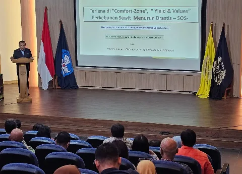 DMSI Usulkan 8 Langkah Strategis Industri Sawit di Orasi IlmiahDies Natalis FMIPA UI