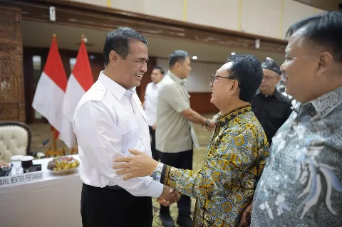 GAPKI Dukung Langkah Mentan Jaga Stabilitas Harga TBS dan Kepastian Pasar Sawit