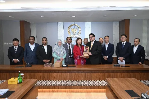 BKSAP DPR RI dan Parlemen Malaysia Berkolavborasi Menembus Pasar Minyak Sawit Eropa