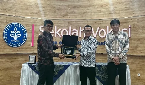 Minamas Plantation Berikan Beasiswa Kepada 63 Mahasiswa D4 IPB