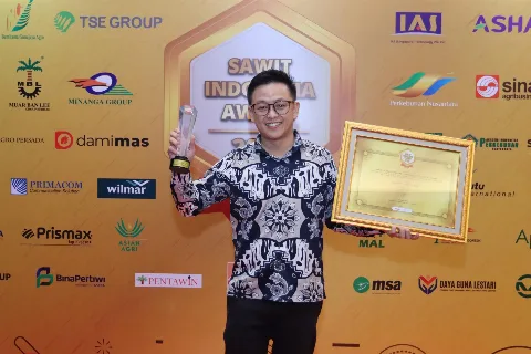 Teknologi dan Layanan Muar Ban Lee Group Dianugerahi Sawit Indonesia Award 2024