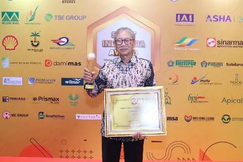Fokus Digitalisasi SDM , INSTIPER Raih Penghargaan di Sawit Indonesia Award 2024
