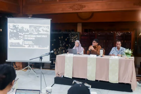 WWF Rilis Laporan Sustainable Finance Regulations and Central Bank Activities