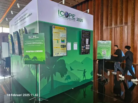 Mahasiswa Universitas Wageningen Berbagi Tips Tumpang Sari Sawit dengan Pisang dan Semangka