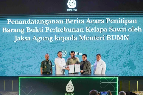 Kejaksaan Agung Serahkan 221 Ribu Ha Lahan Sawit Duta Palma kepada Kementerian BUMN